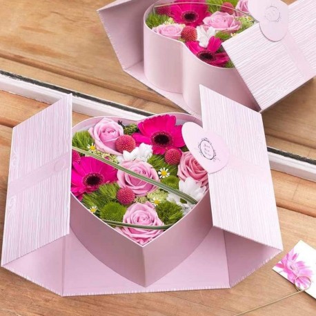 Pink Heart Hat Box